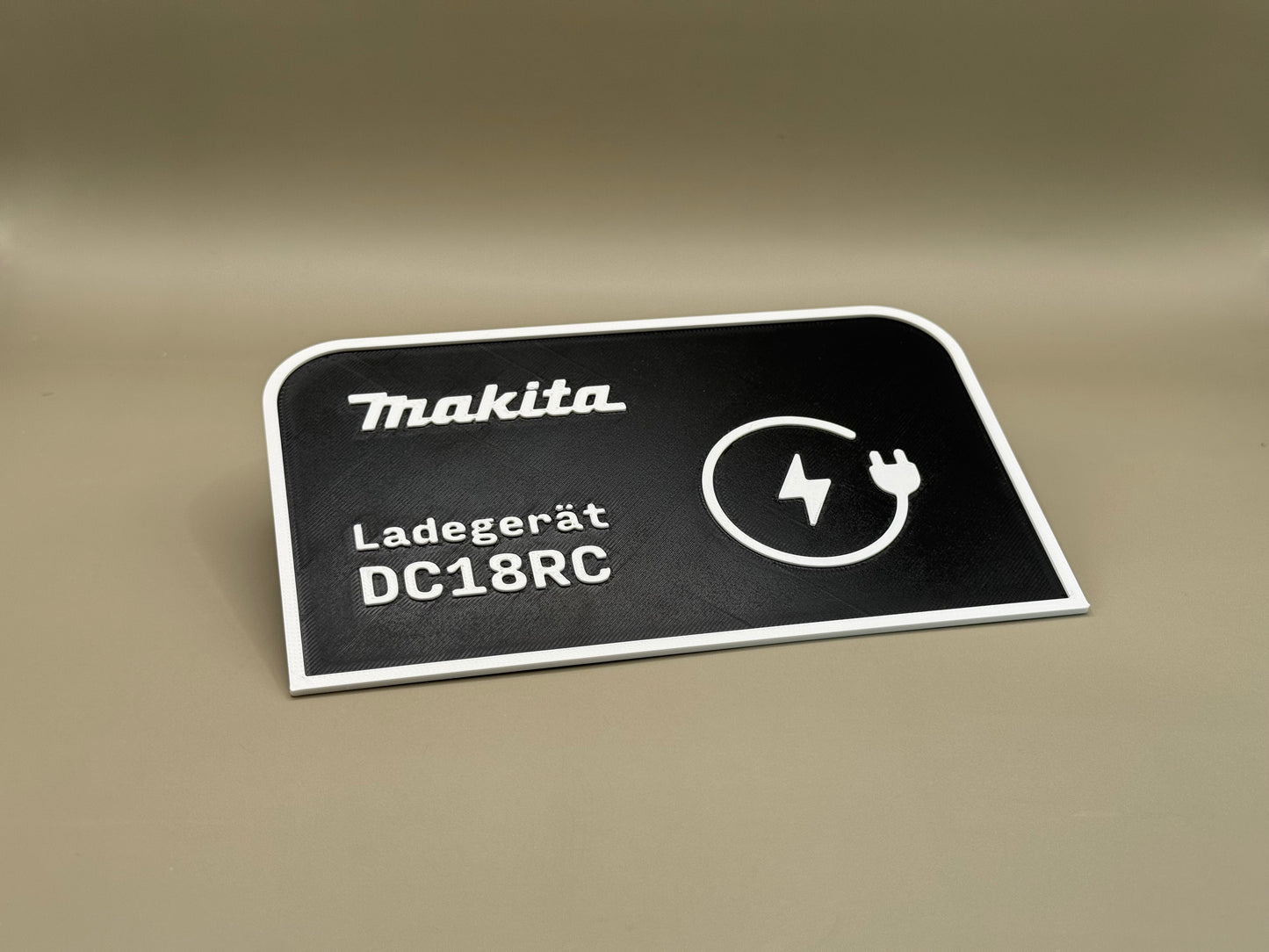 Makita Makpac Größe 2 Schild - Ladegerät DC18RC